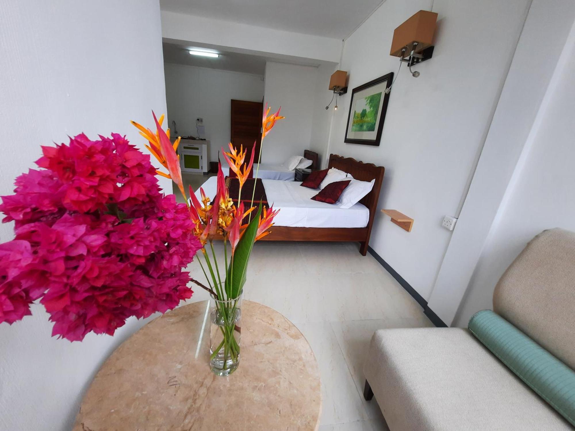 Jasmin Apartments Flic En Flac ภายนอก รูปภาพ